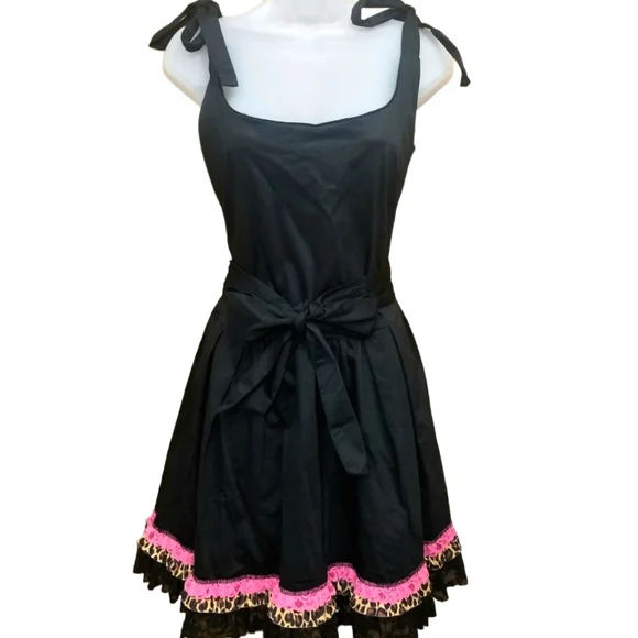 Pinky Pinups Strap Doll Dress - Picture 2 of 10